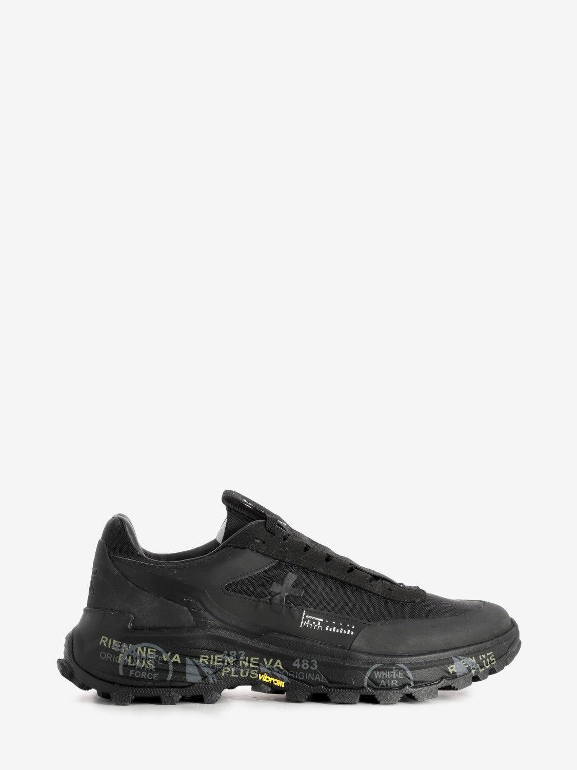Devin black sneakers