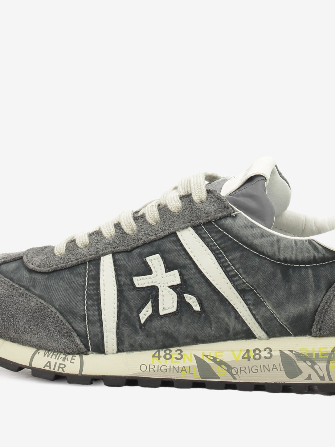 Lucy dark grey sneakers