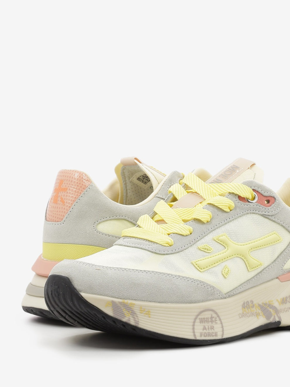 Moerund yellow sneakers