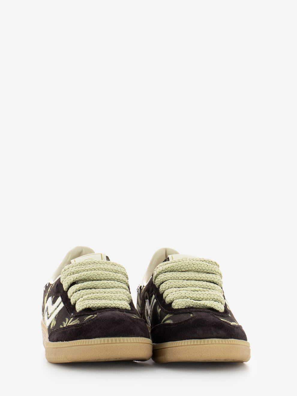 Brown jacquard sneakers