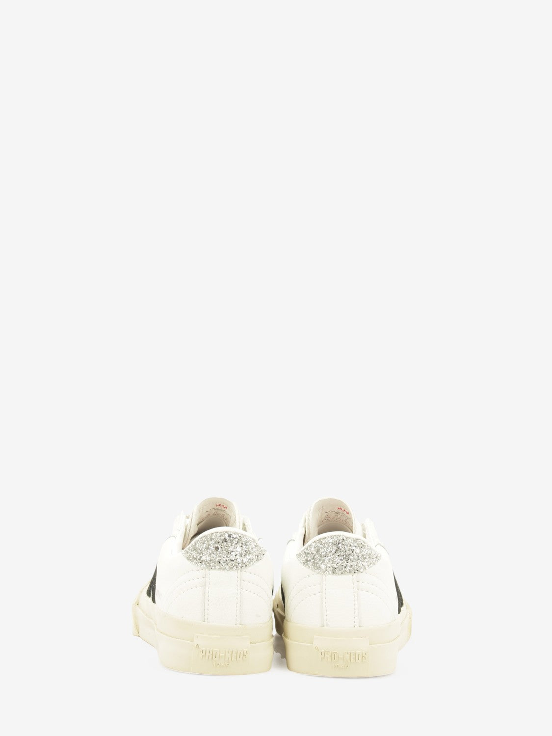 Royal classic white / black