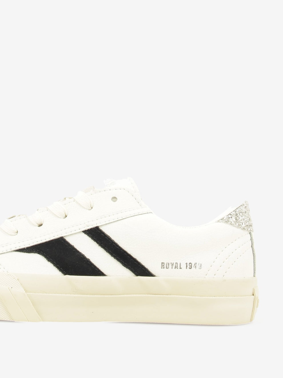 Royal classic white / black