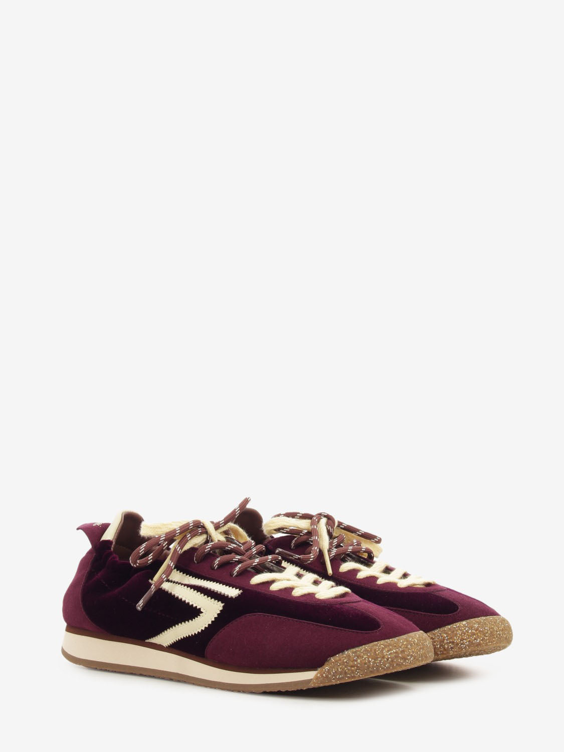 6.02 Panther wine bordeaux/ off white