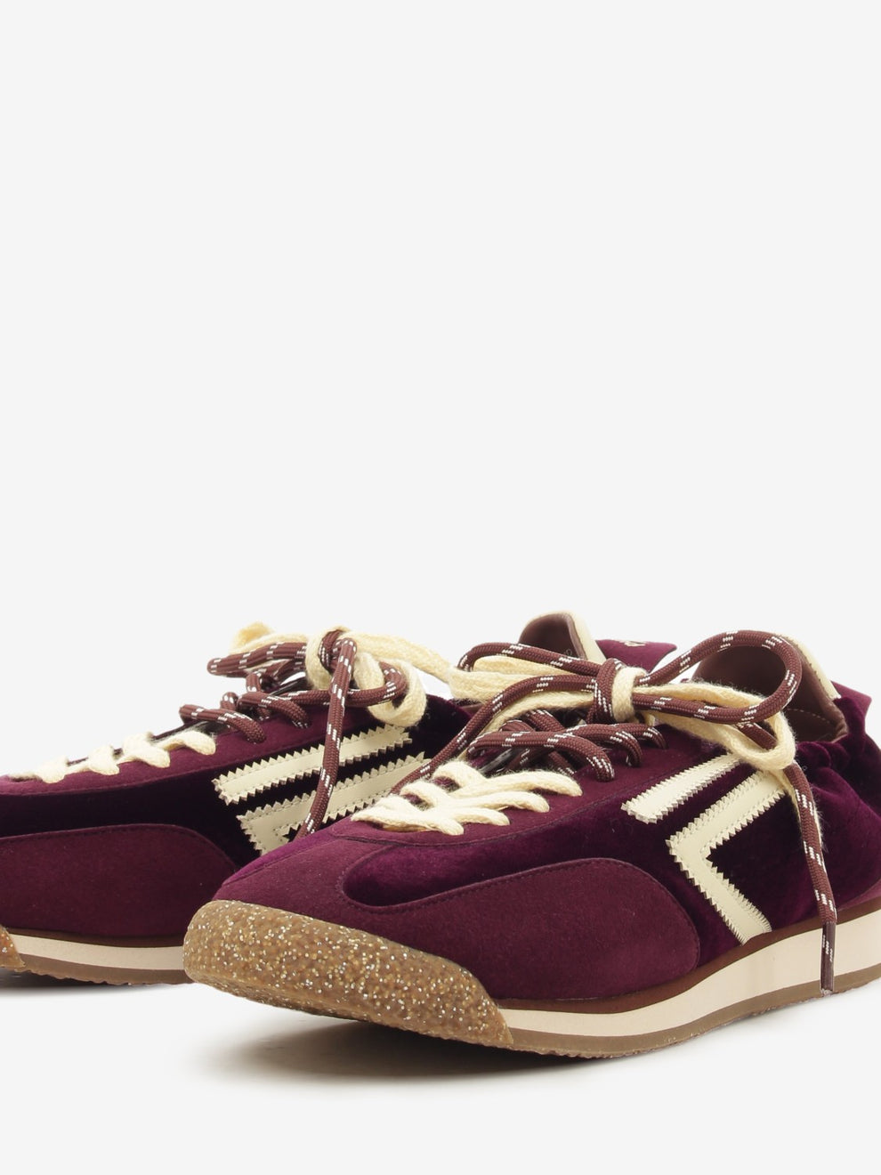 6.02 Panther wine bordeaux/ off white