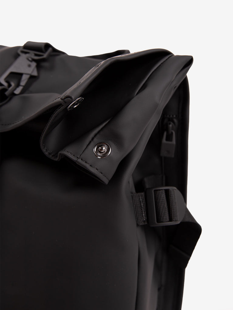 RAINS - Rolltop rucksack large W3 black