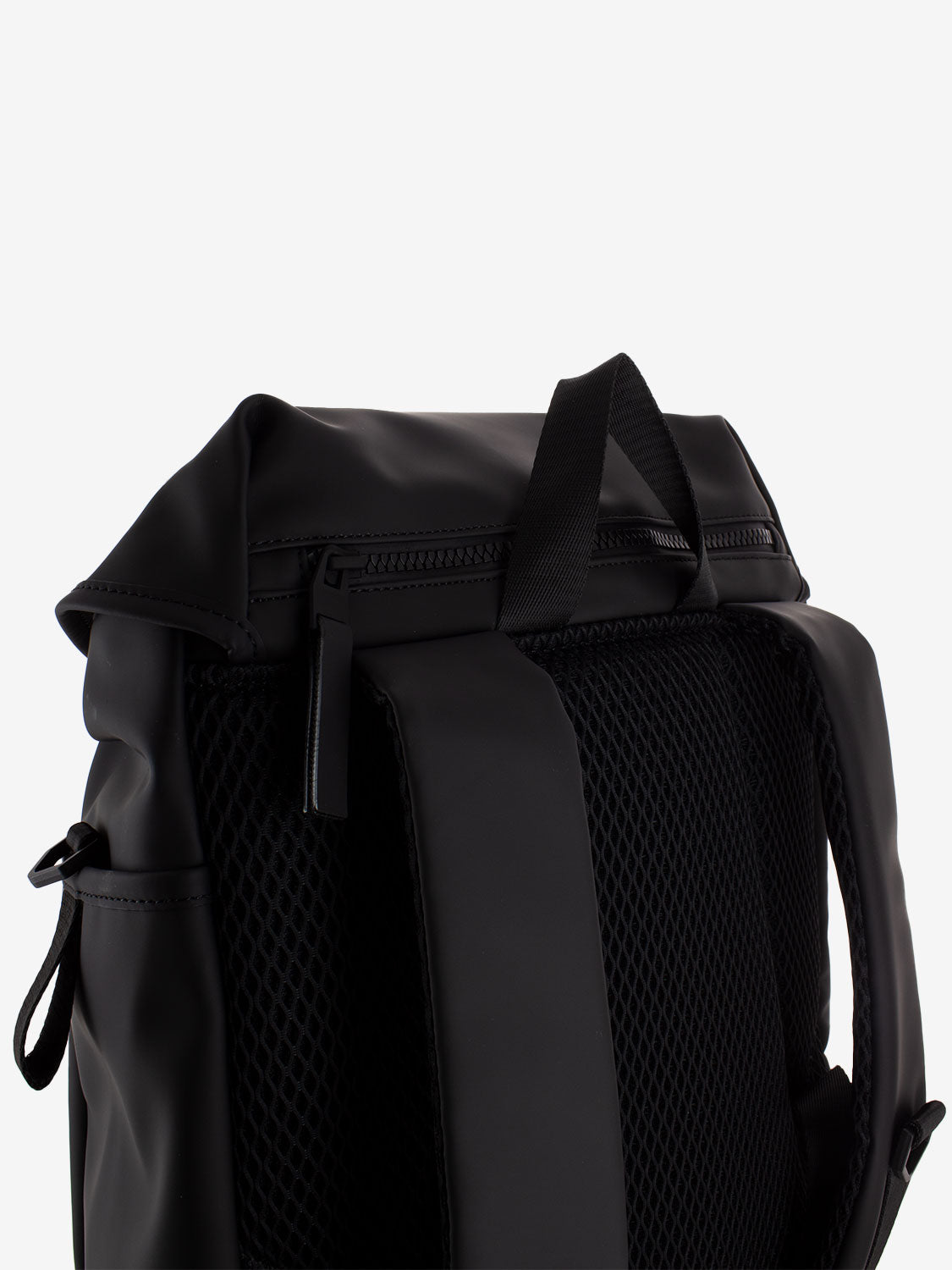 Valera Bucket Backpack black