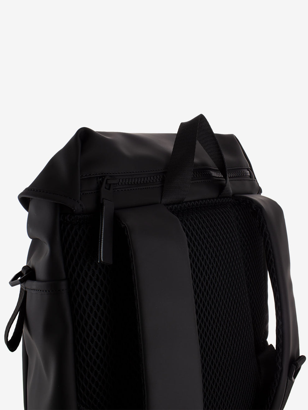 Valera Bucket Backpack black