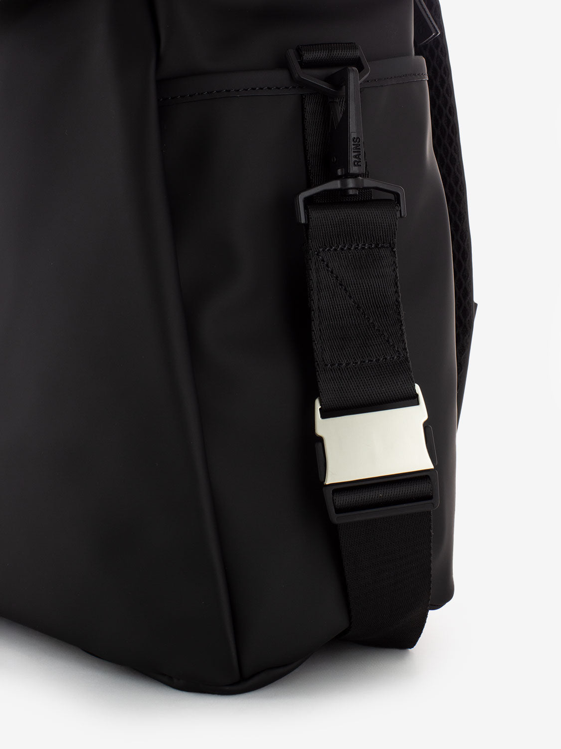 Valera Bucket Backpack black