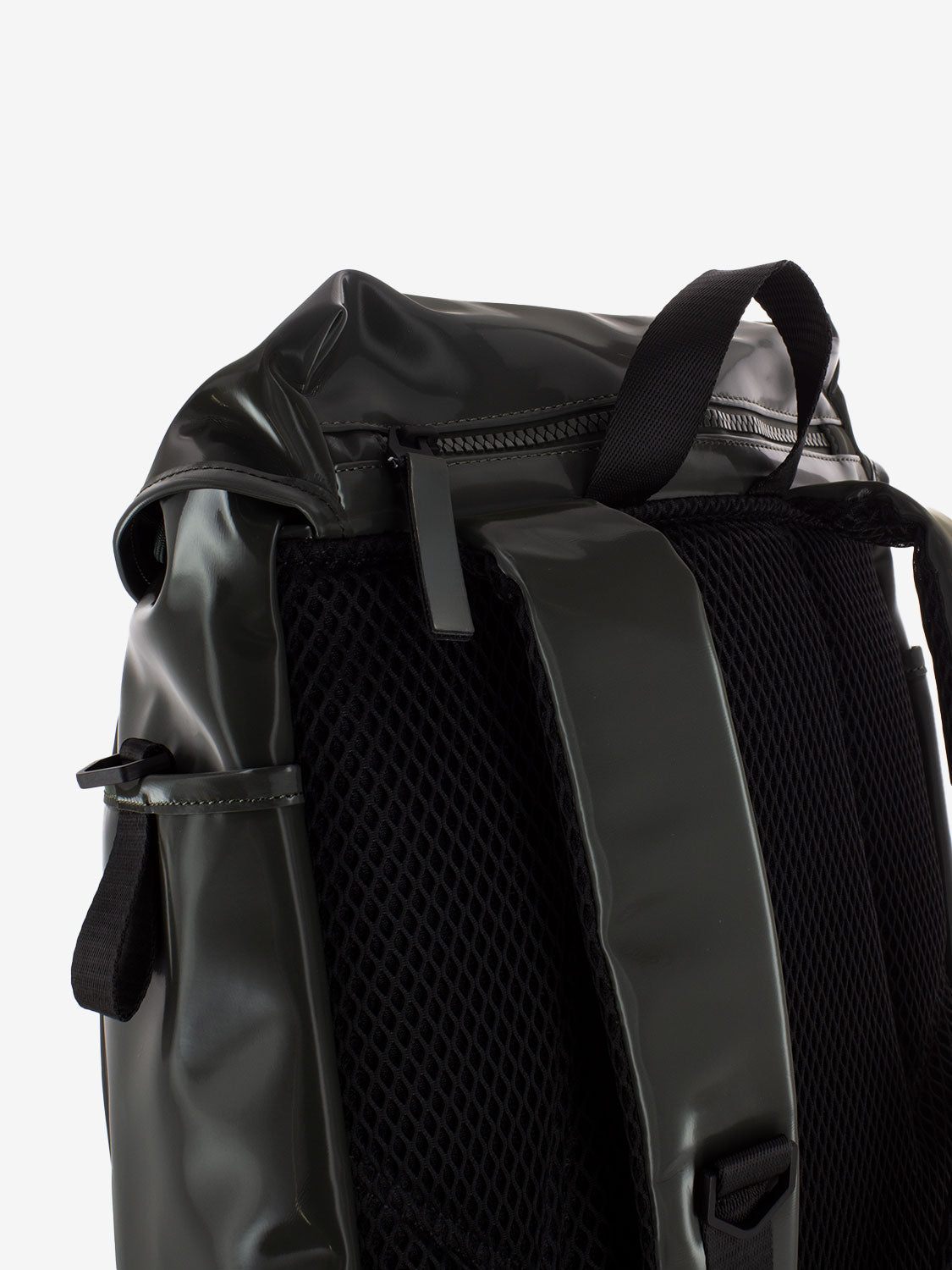 Valera Bucket Backpack Swami