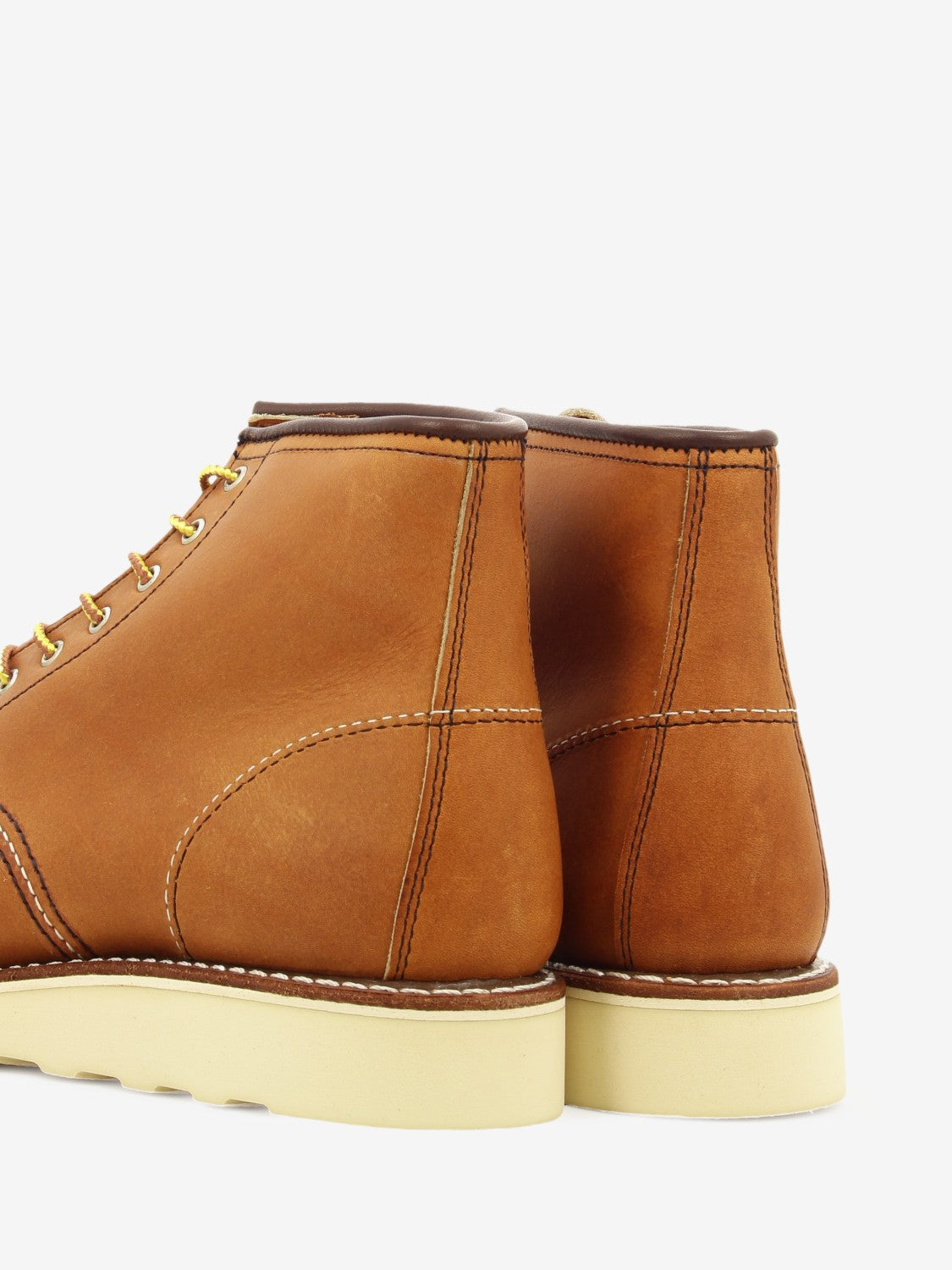 6'' classic moc toe leather