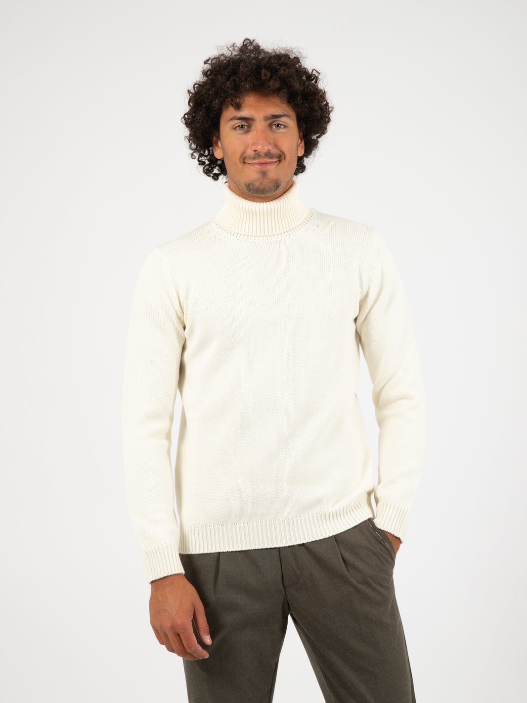 Ecru wool turtleneck sweater
