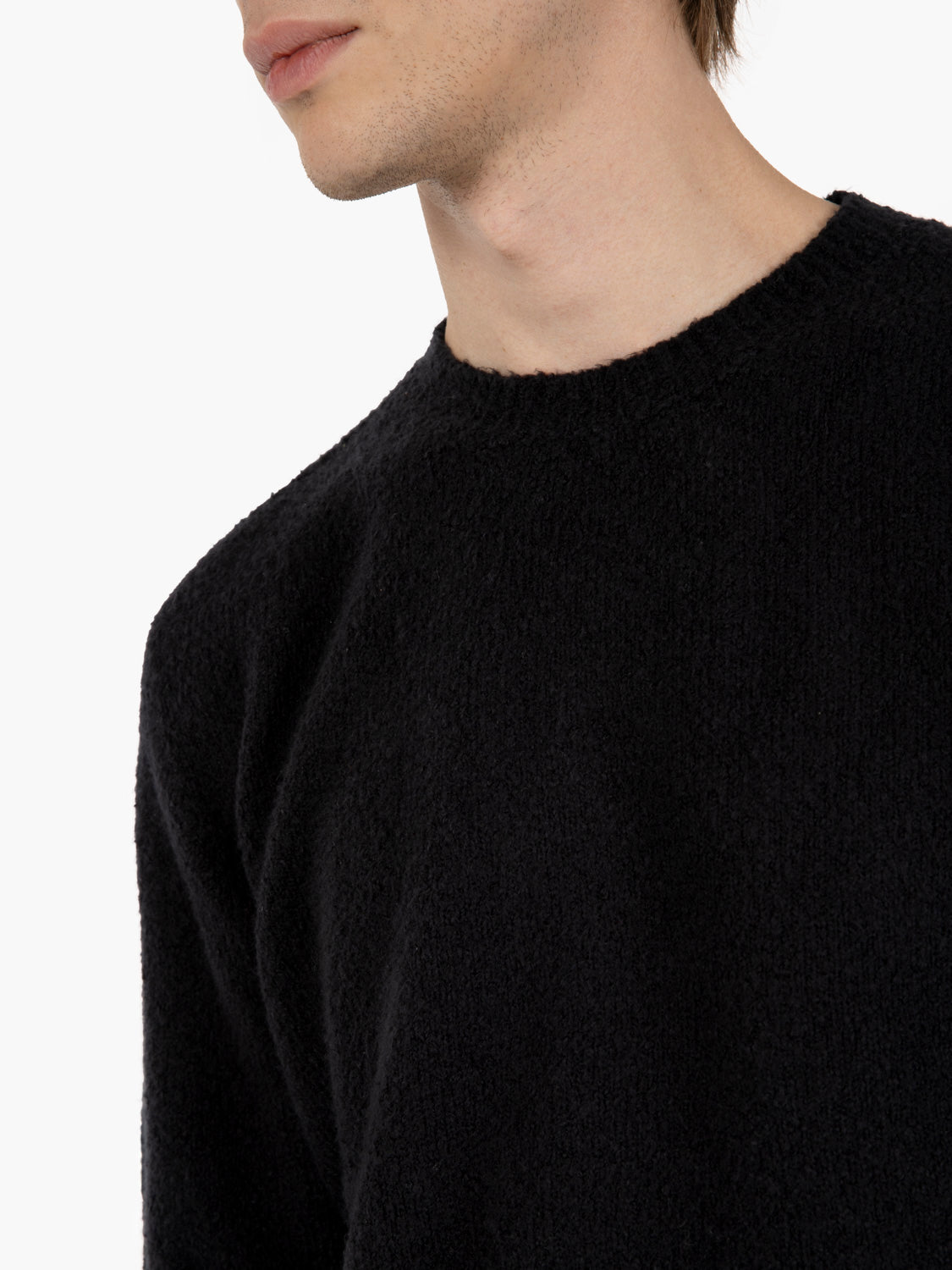 ML SWG BLACK CREW NECK 253M45001-M4509_BLACK