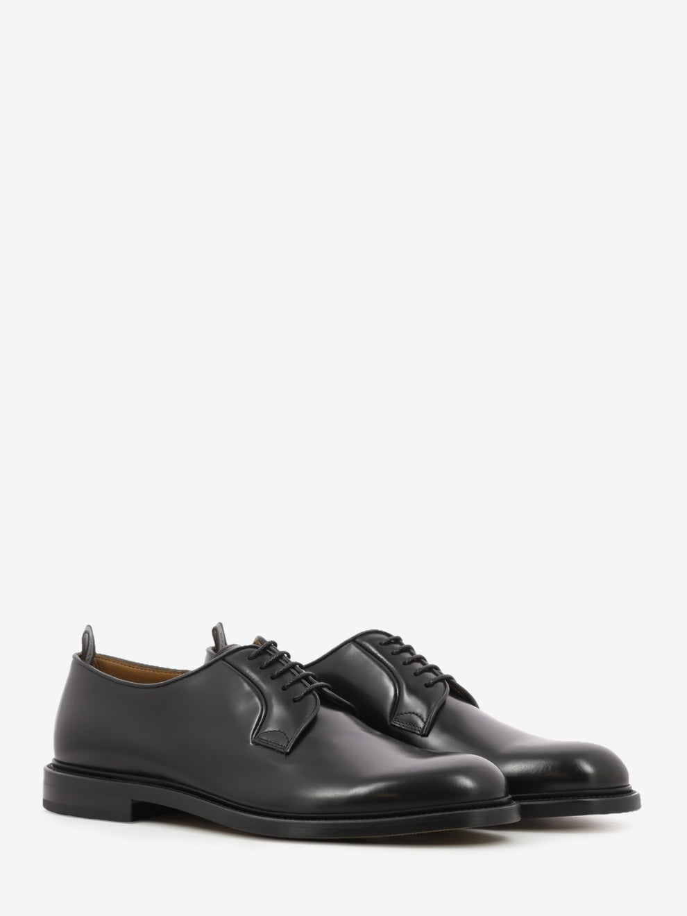 Black brushed elegant shoe