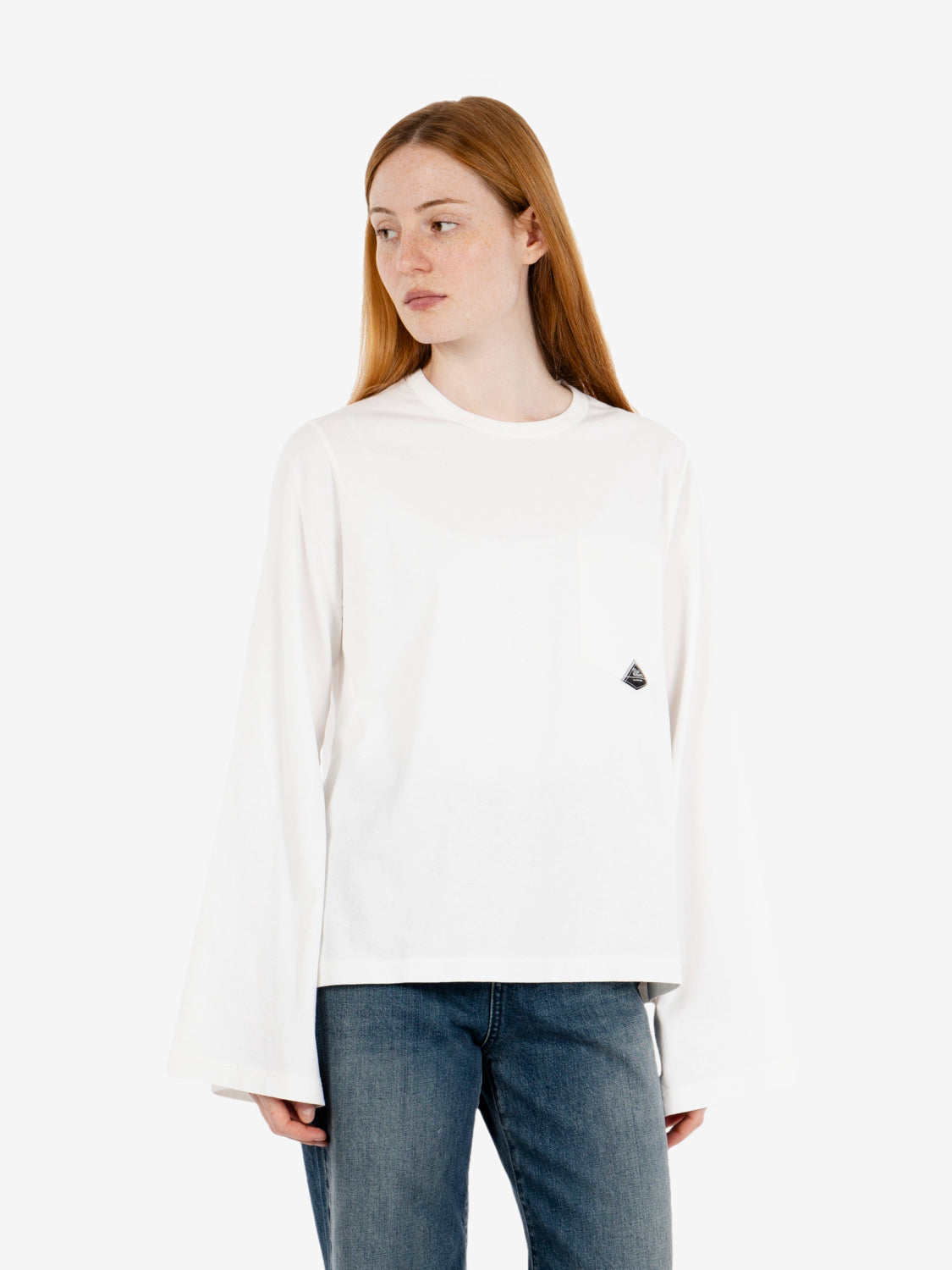 T-shirt W con taschino e logo bianca