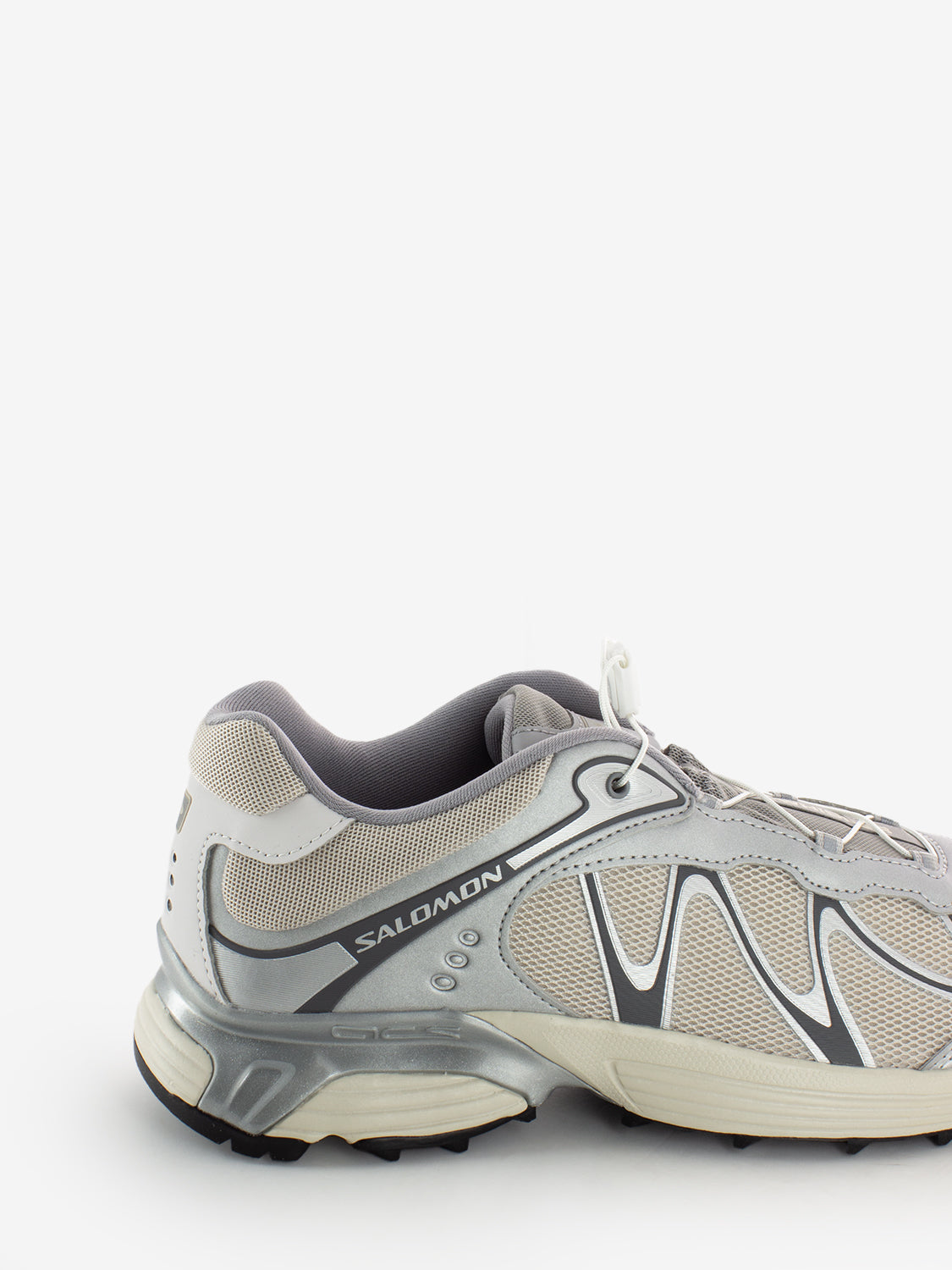 XT-Whisper silver / lunar rock