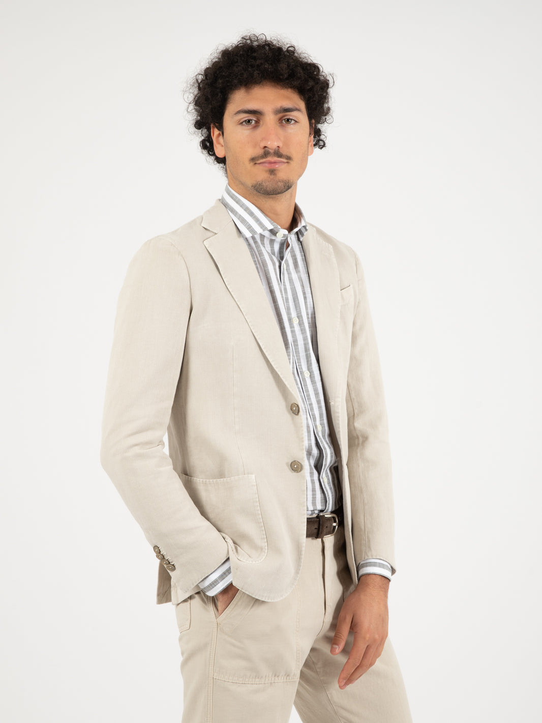 Natural unlined single breasted blazer