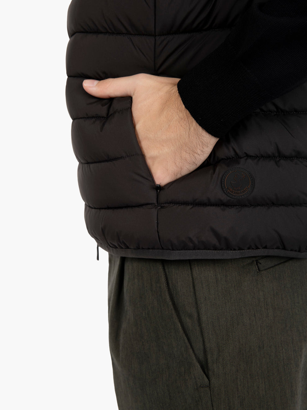 Miro21 Rhus black vest