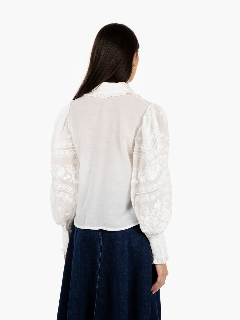 CHETNA_WHT WHITE EMBROIDERED SHIRT