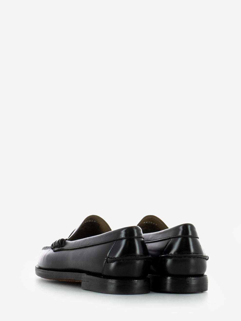 Classic W Dan black moccasins