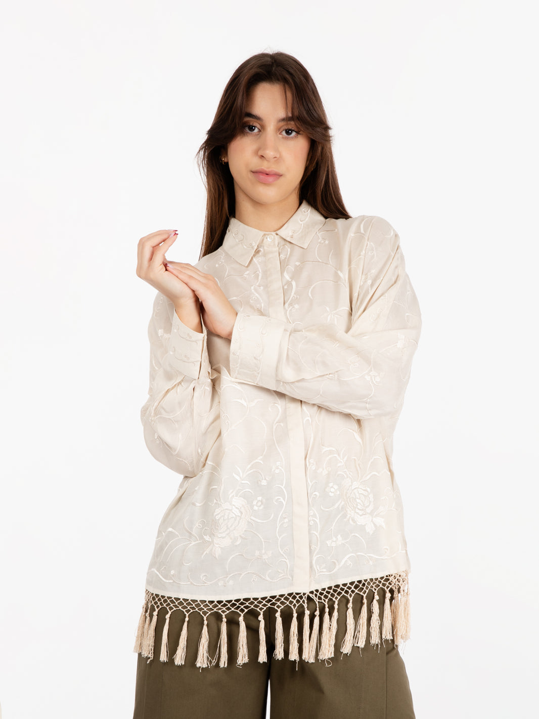 Camicia in viscosa ricamata panna