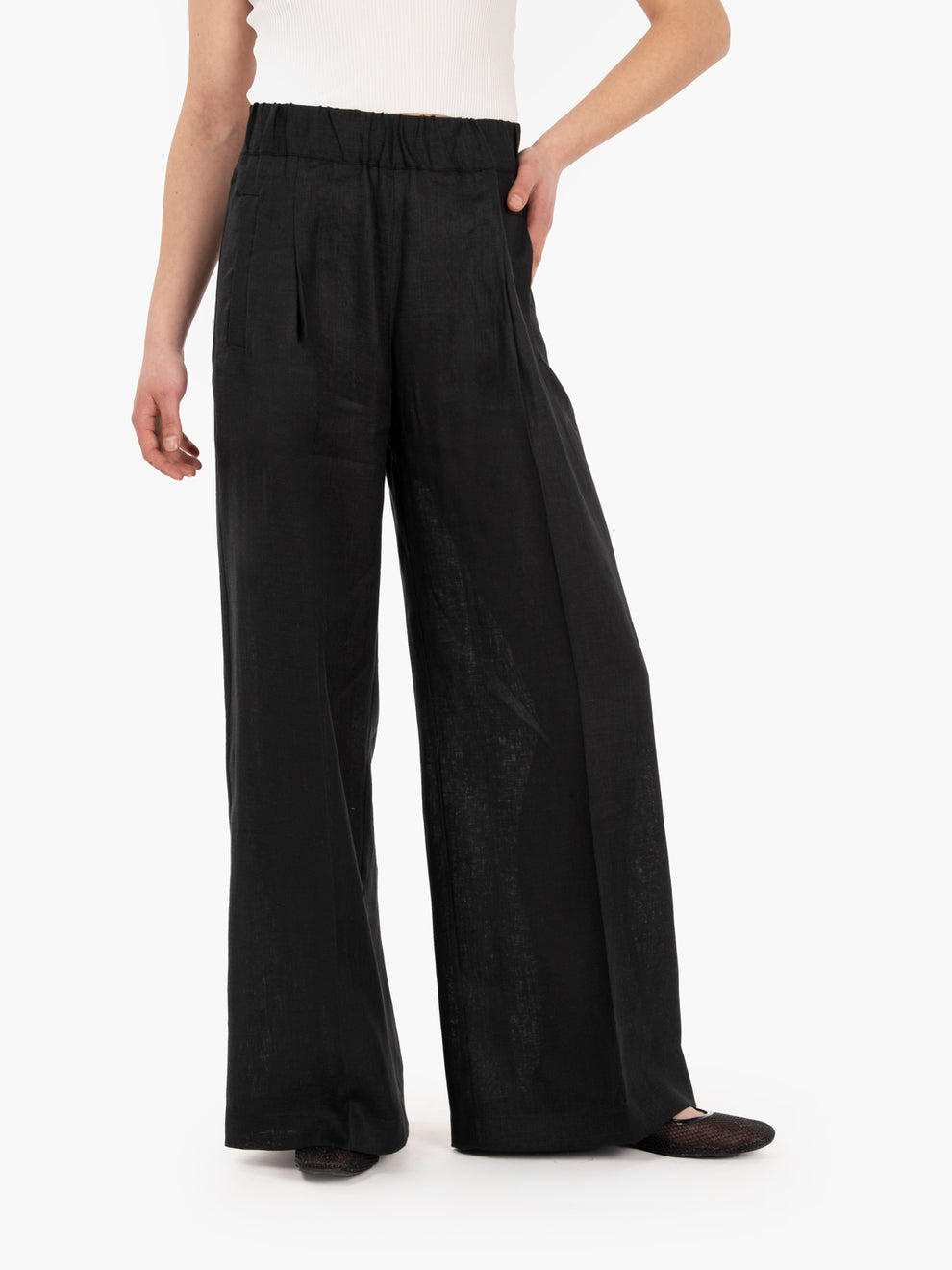 Jhonny black linen trousers
