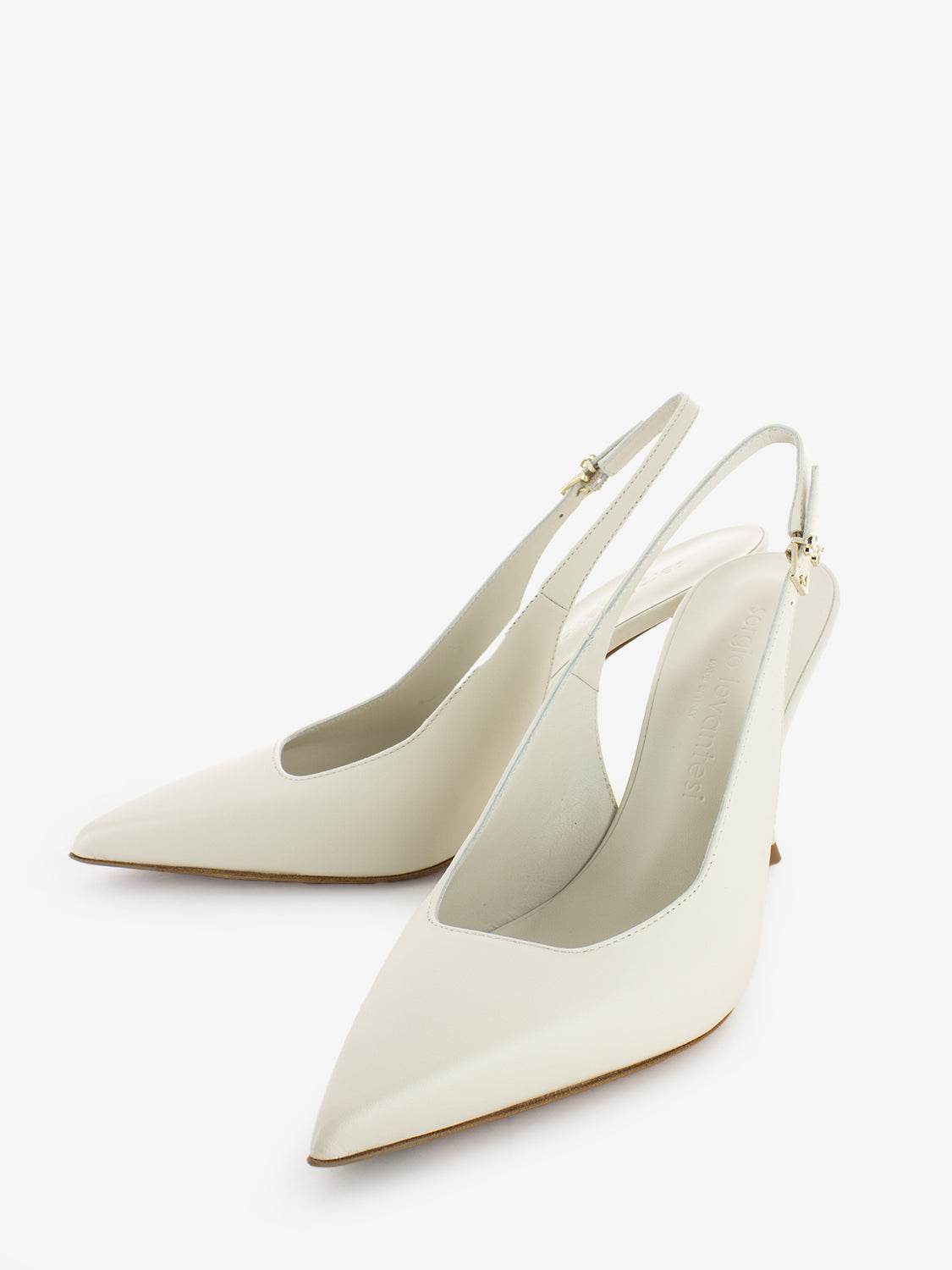 Chanel Mascia a punta con tacco bianco