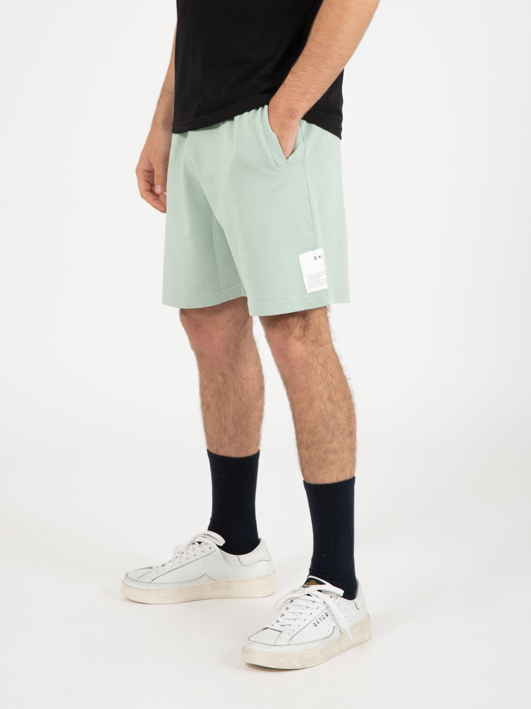 Bermuda Simon garment dyed pale mint