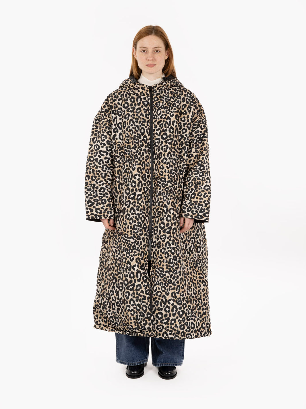 Piumino lungo con cappuccio snow leopard
