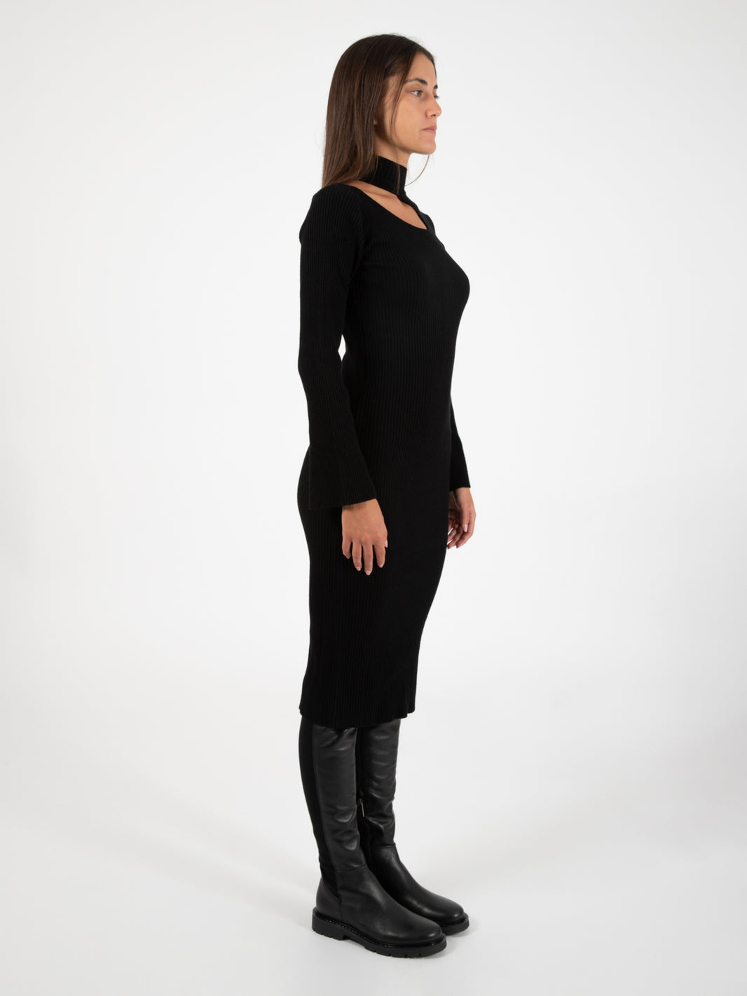 Black ribbed dress
