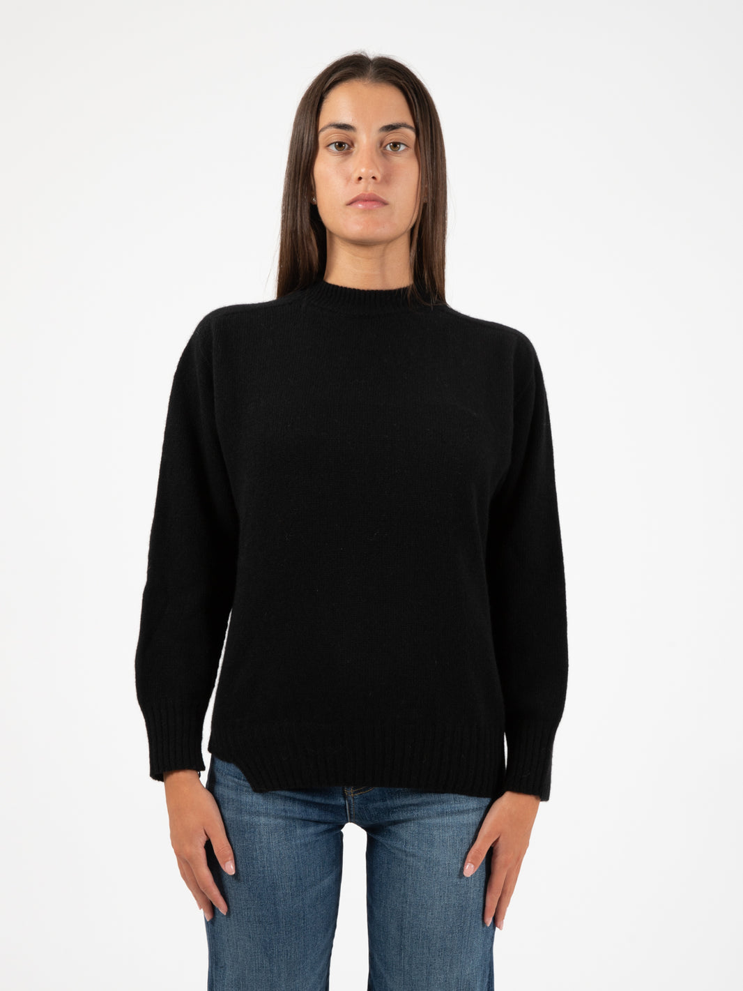 Black wool and cashmere crewneck sweater