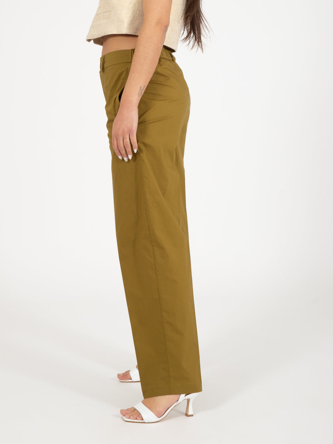 Oil cigarette trousers
