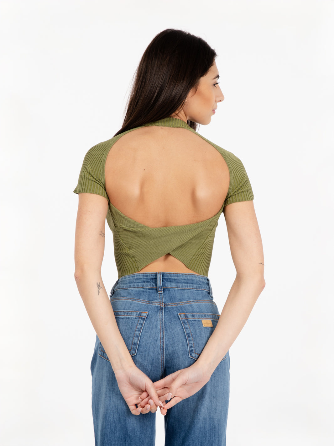 Ribbed T-shirt with jungle back neckline
