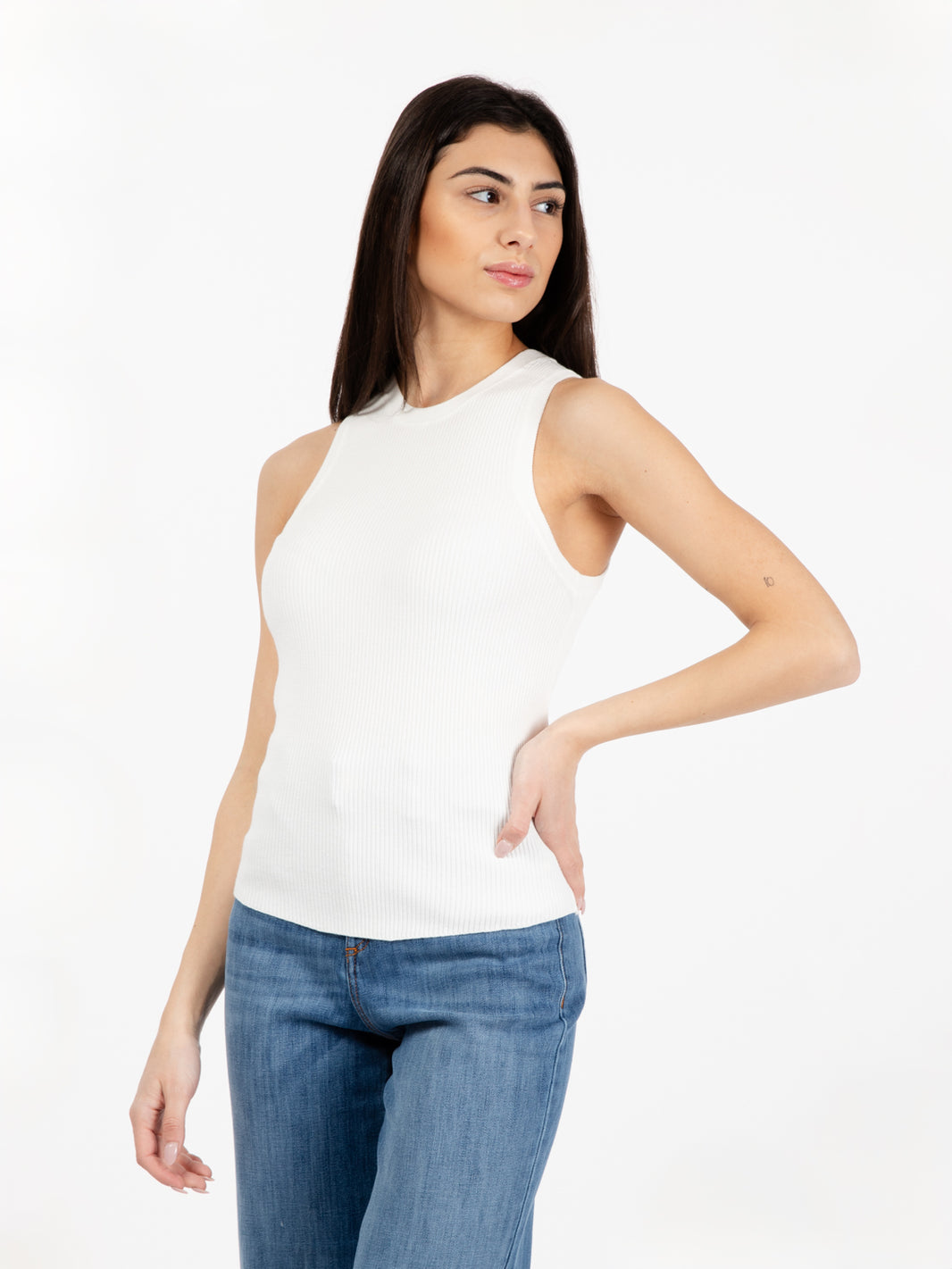 White ribbed tank top