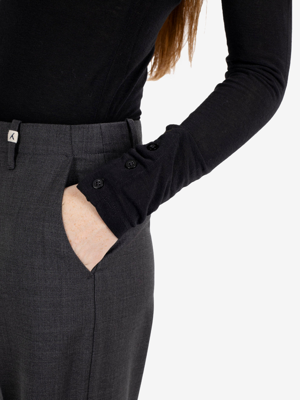 Maglia fina collo alto nero