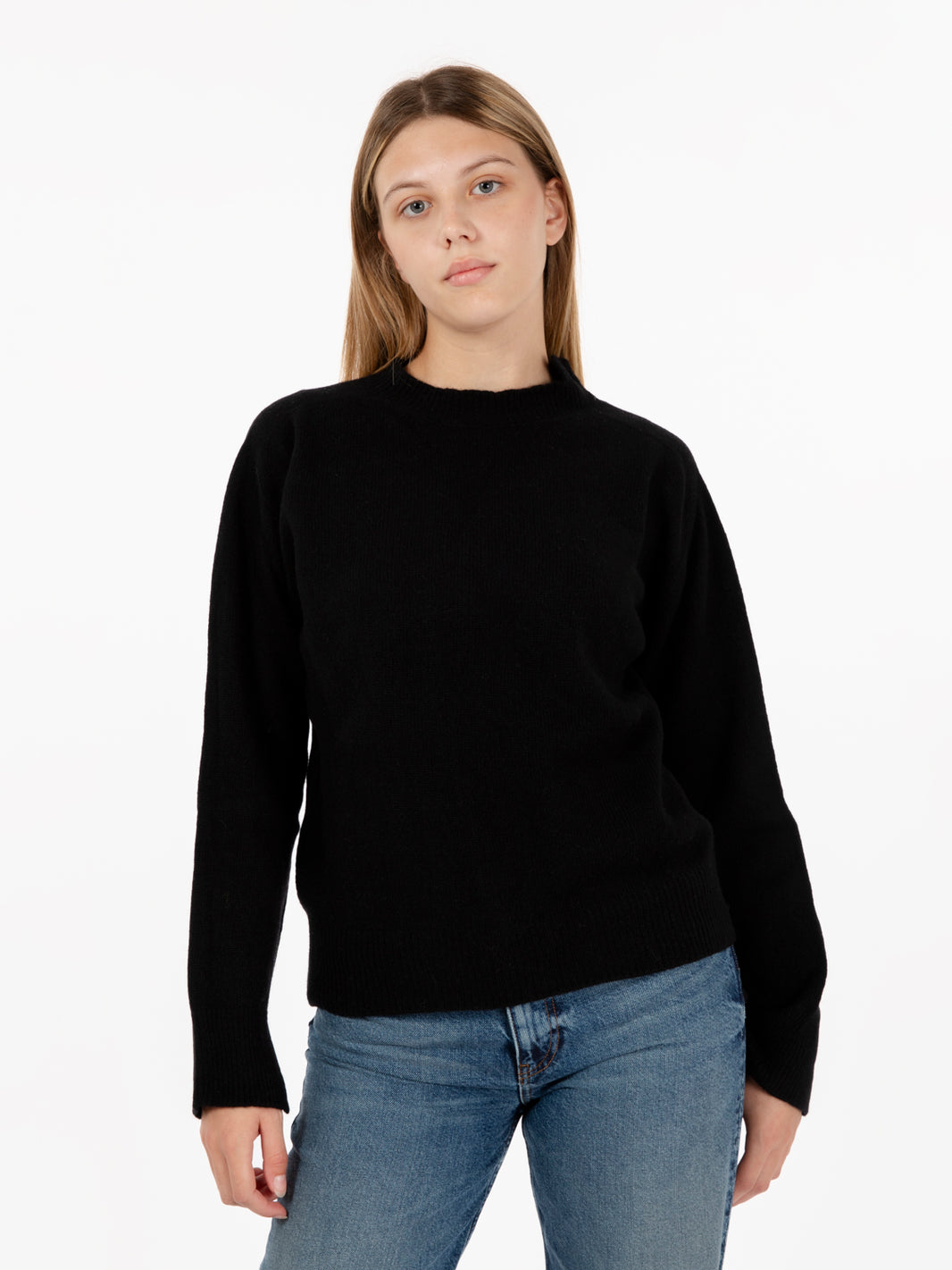Black wool and cashmere crewneck sweater