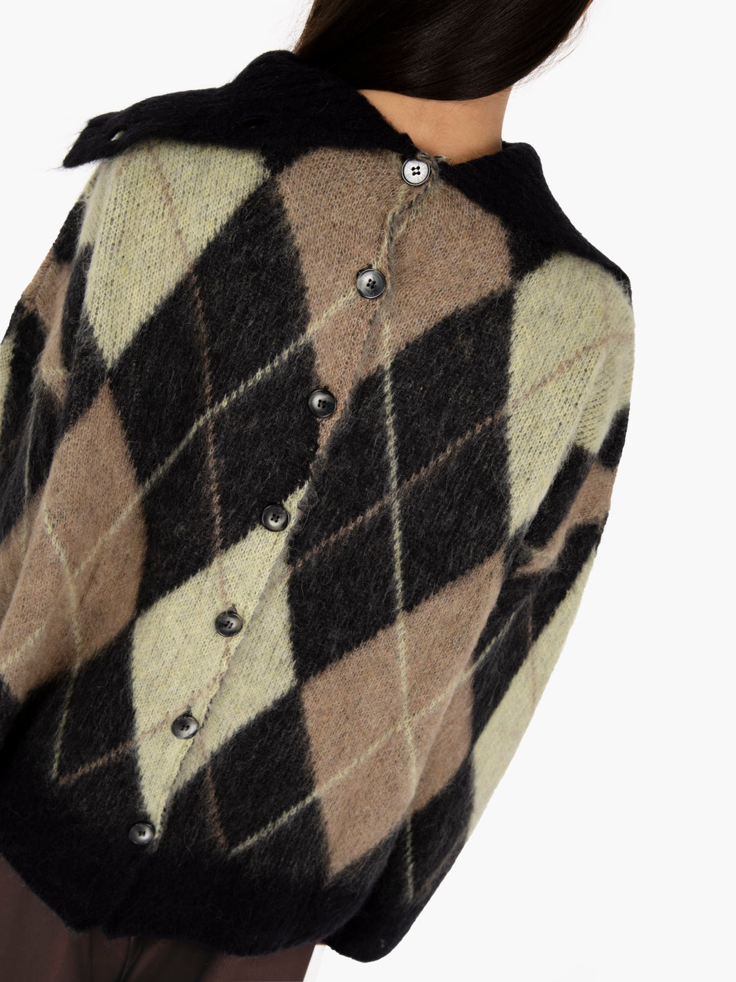 Maglione losanghe nero / castagna