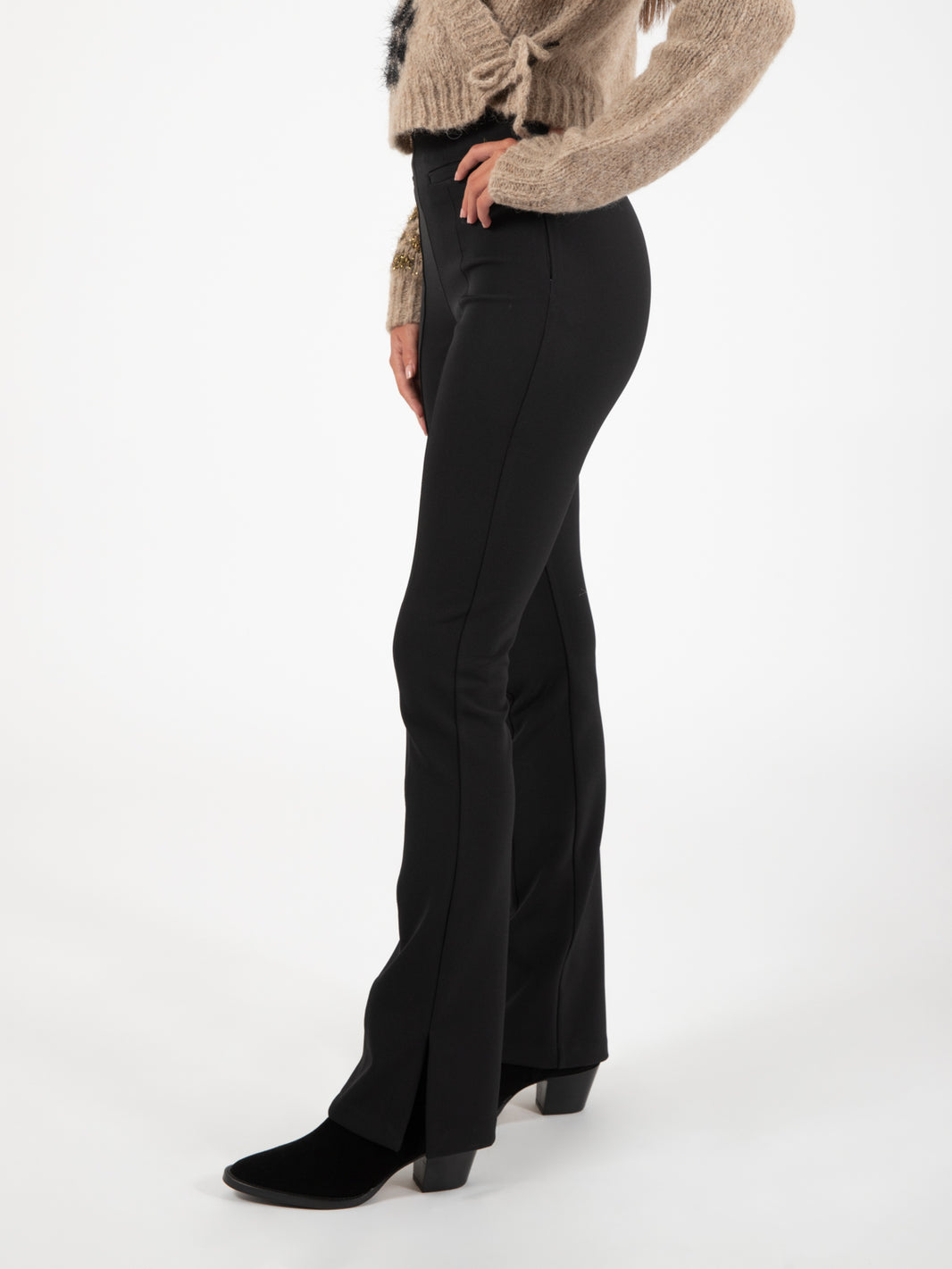 Pantaloni flare neri
