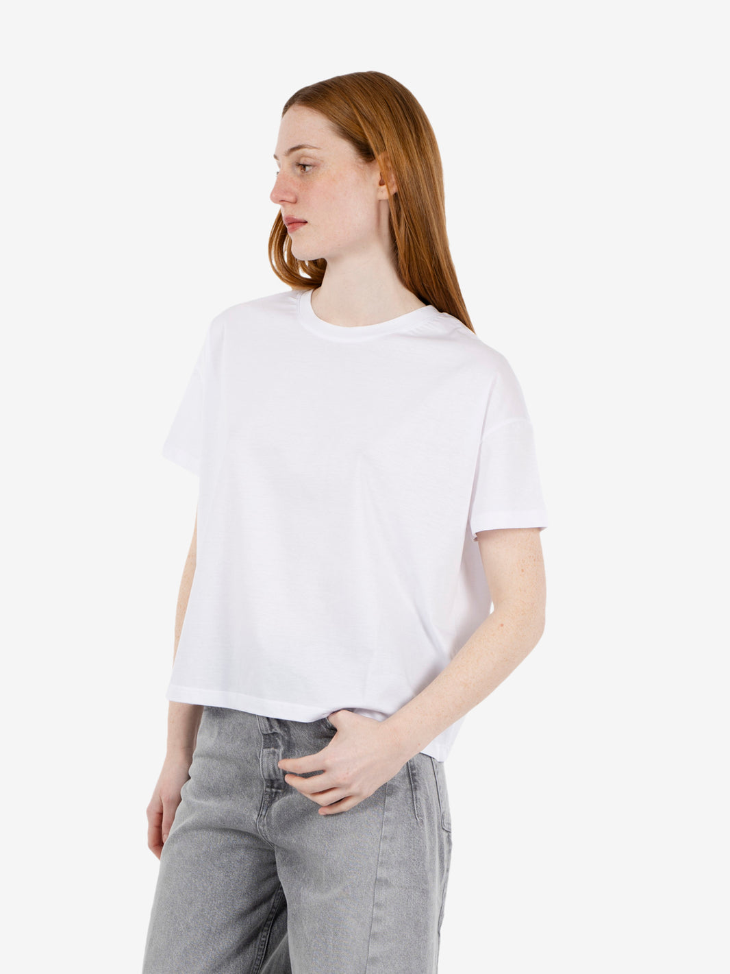 White crew neck T-shirt