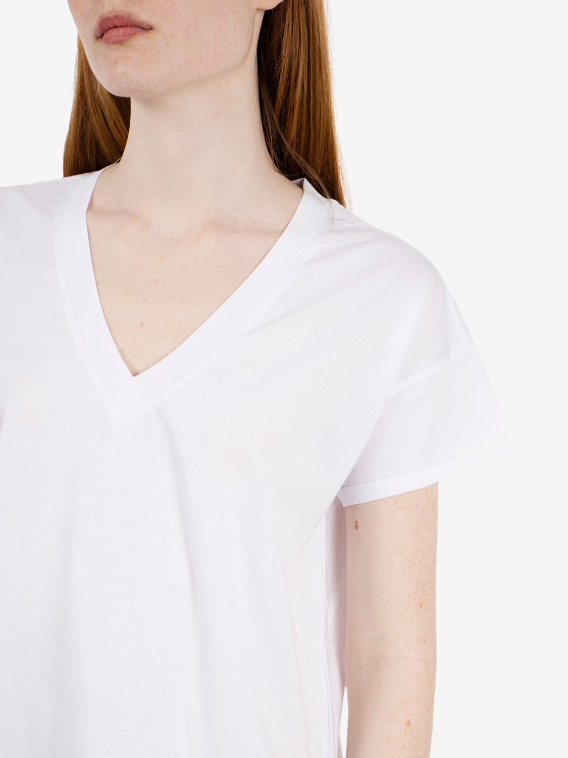 Natural V-neck t-shirt