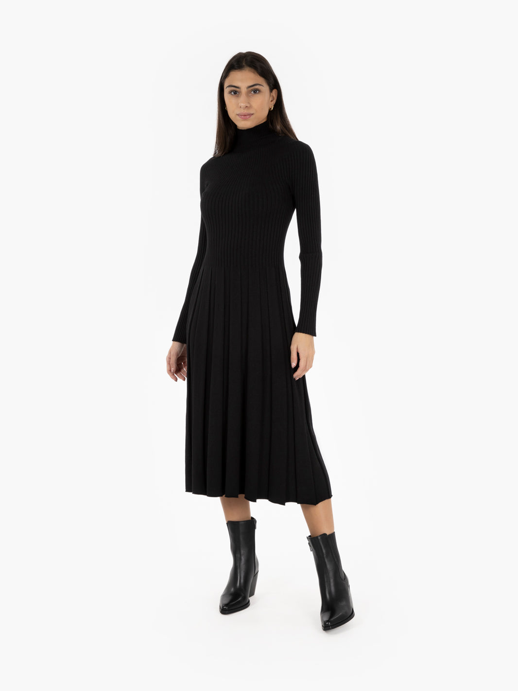 Abito lungo in maglia nero