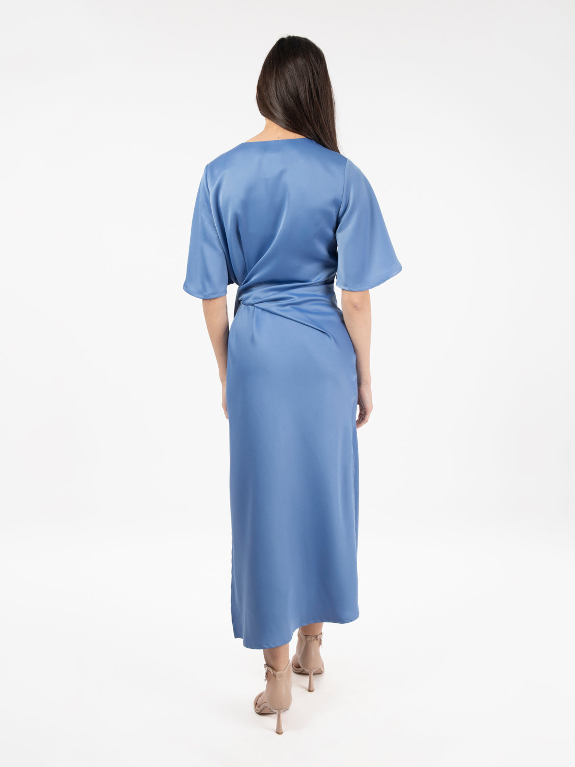 Abito midi in raso azzurro