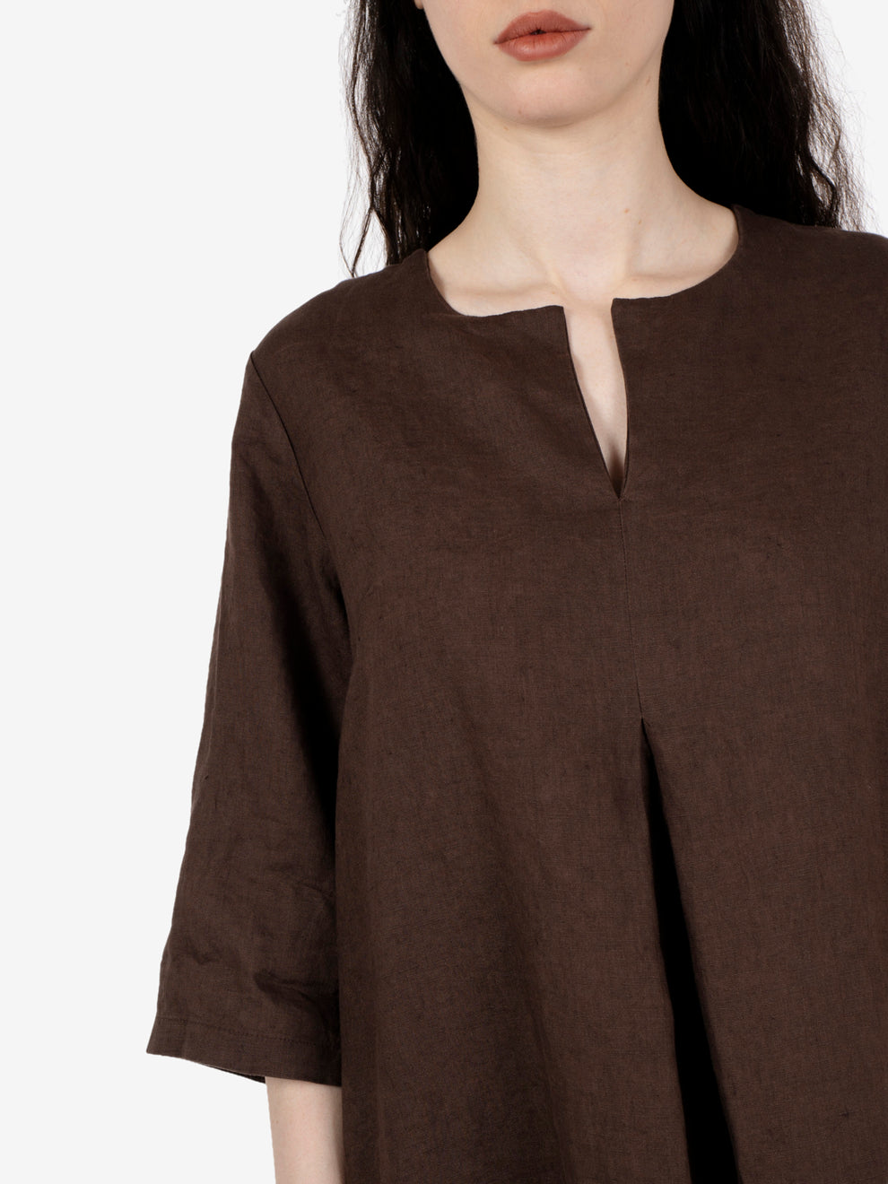 Midi dress in dark brown linen