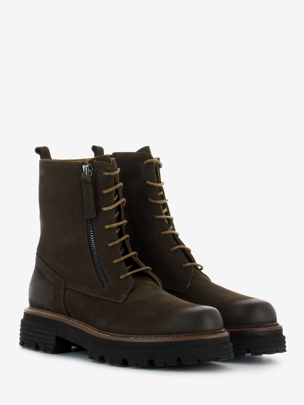 Nubuck ankle boots with high coffee sole