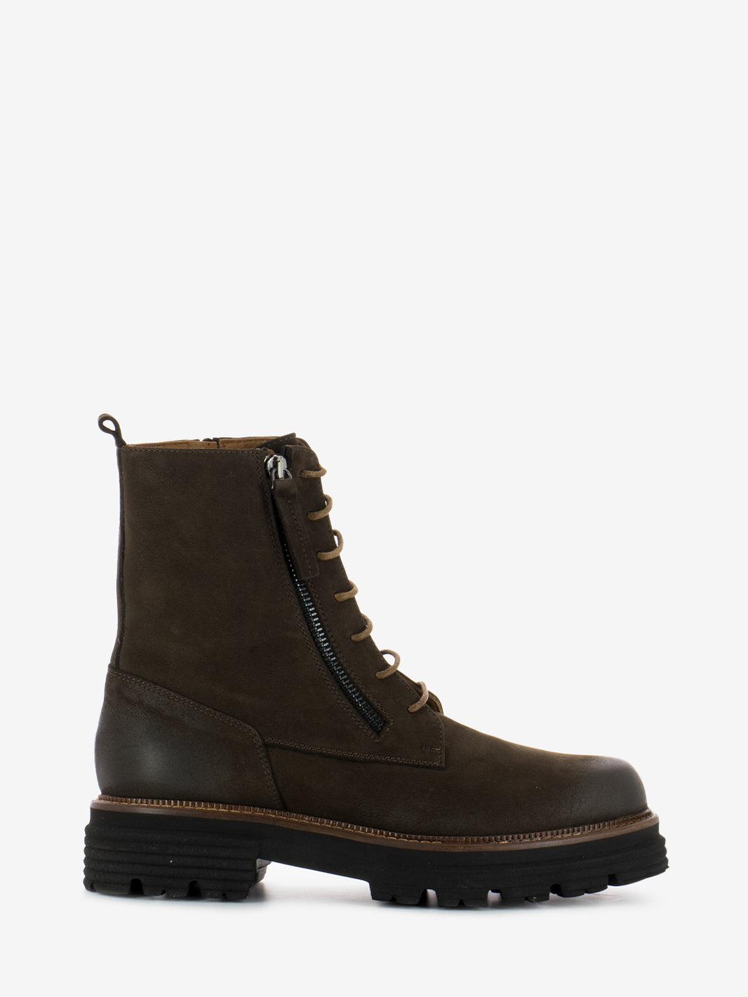 Nubuck ankle boots with high coffee sole