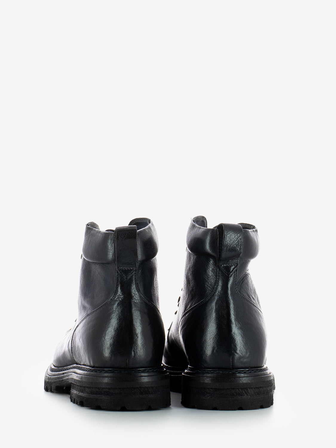 Anfibio con occhielli metallici blu