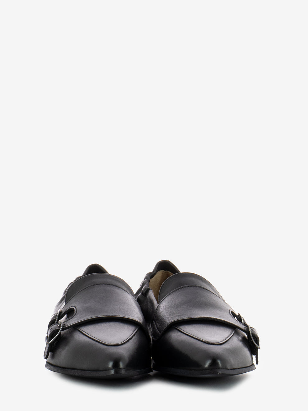 Pointed ballerina with black back band
