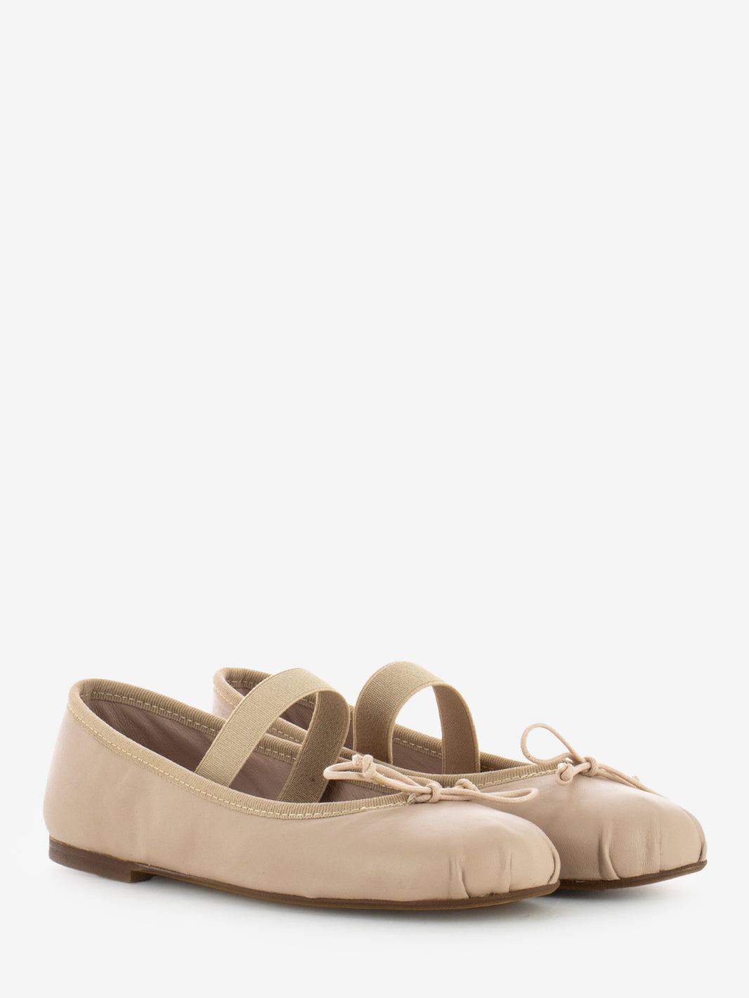 Ballerina nappa with flesh elastic