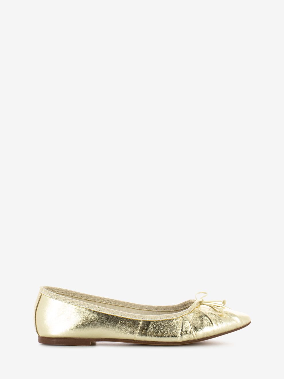 Platinum laminated leather ballerina