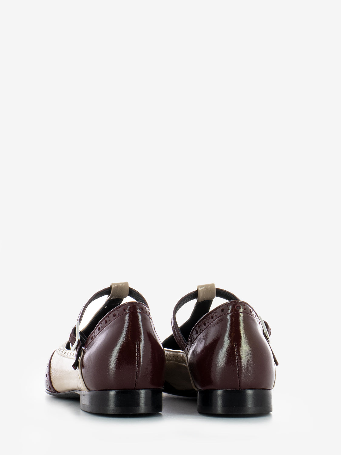 Sand/burgundy English point ballerina