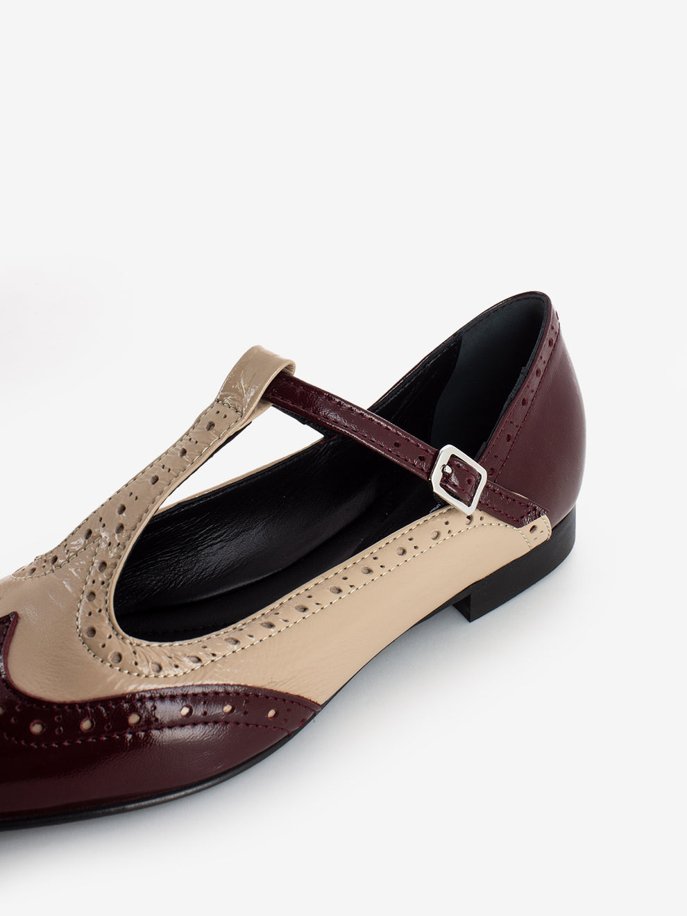 Sand/burgundy English point ballerina